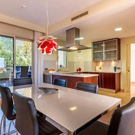 Sierra Blanca, Apartment Marbella