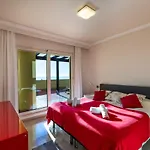 Sierra Blanca, * Marbella